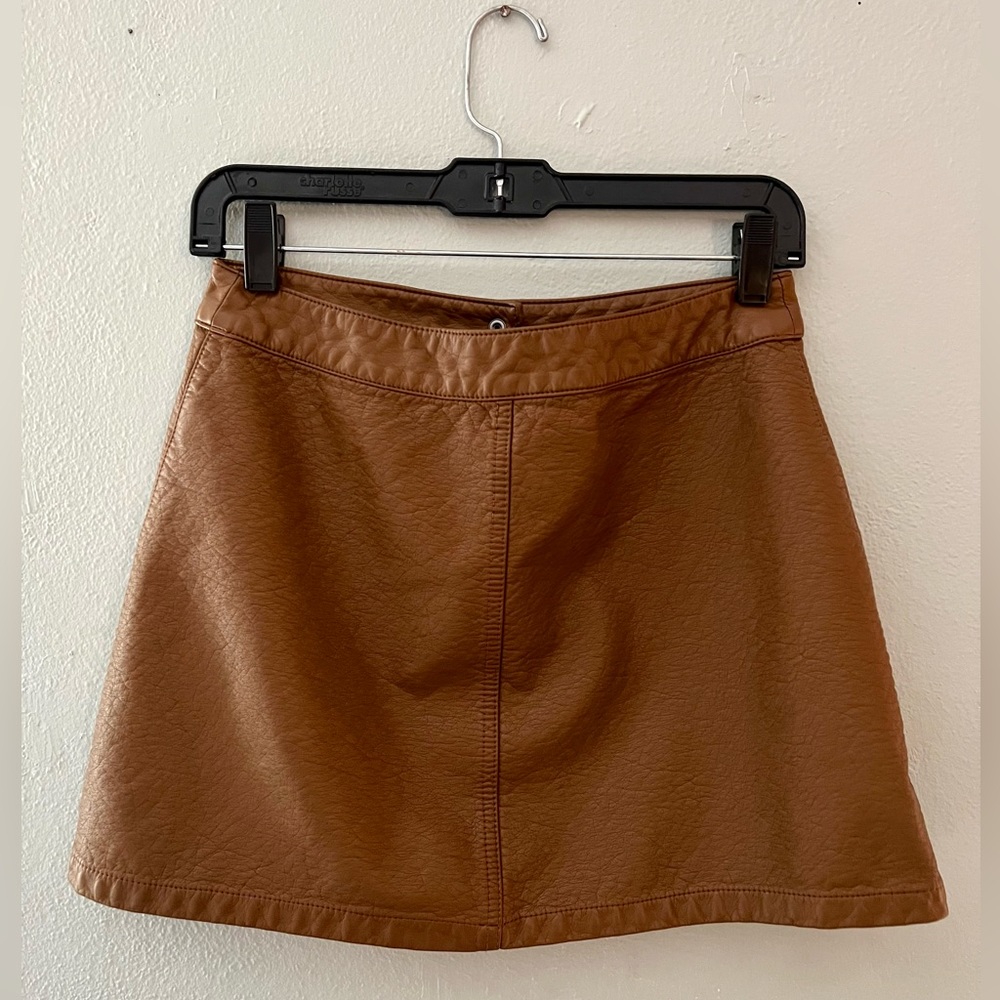 Faux Leather Brown Mini Skirt Size M - Picture 2 of 3